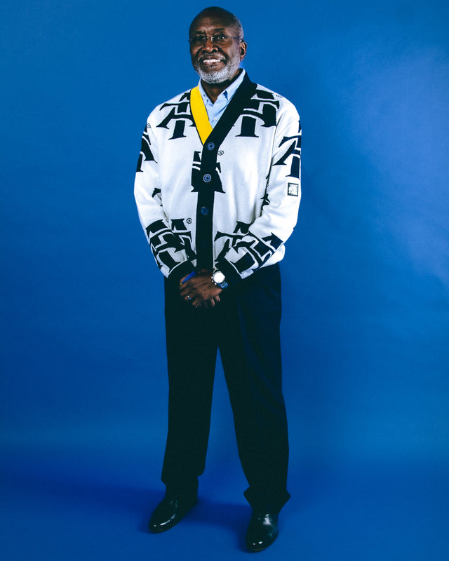 Cárdigan NC A & T "LOVE JONES"