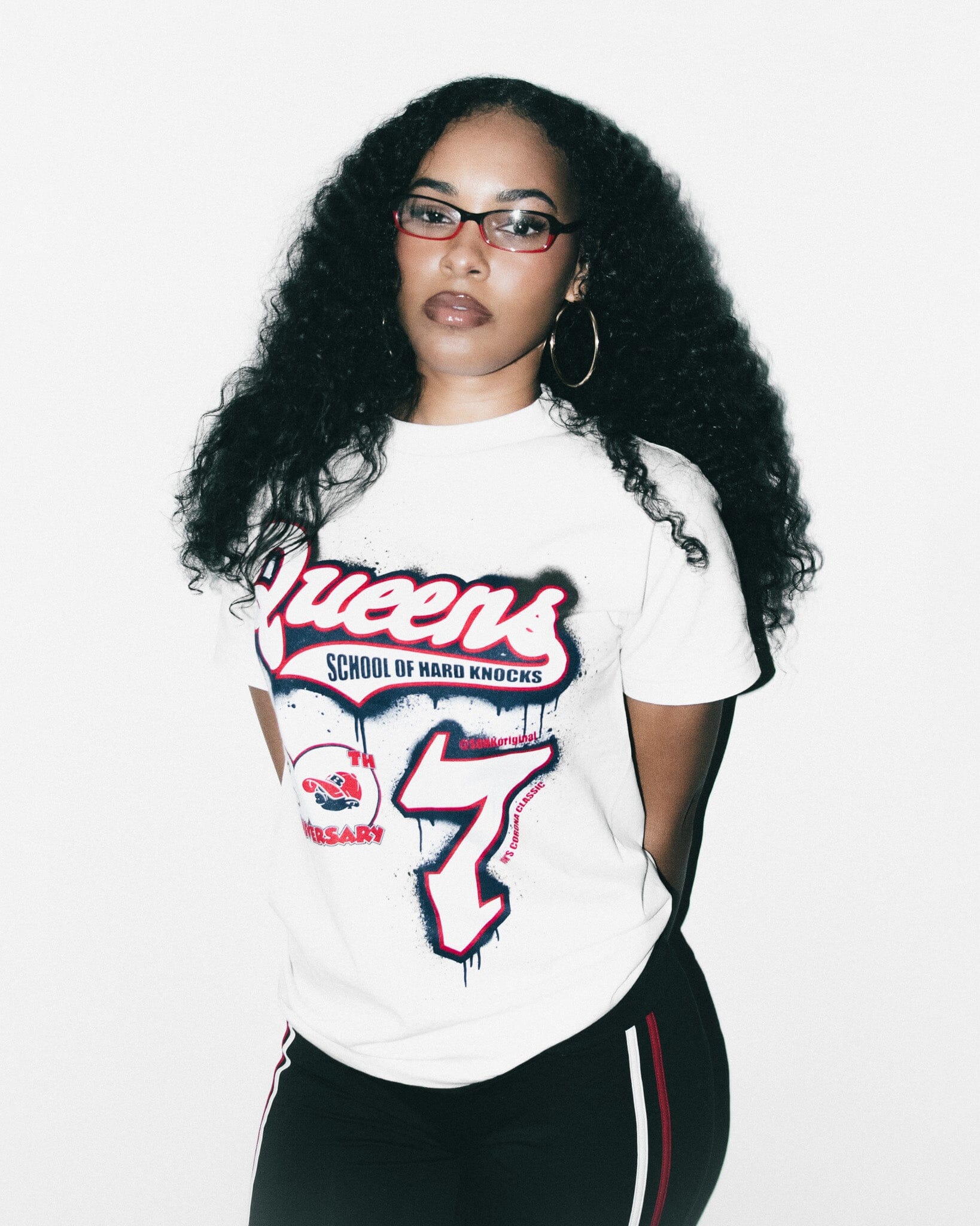School of Hard Knocks 30th Anniversary Queens Tee – Legacy History